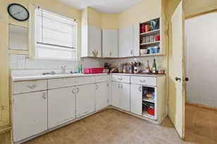431 Delaware St SE, Grand Rapids, MI 49507 - Photo 10