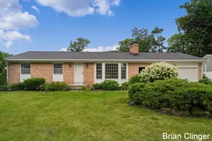 4707 Bonnie Ave SE, Kentwood, MI 49508 - Photo 2