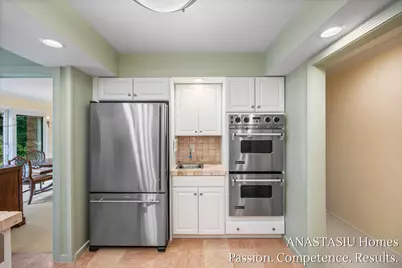 6081 N Gatehouse Drive SE, Grand Rapids, MI 49546 - Photo 14