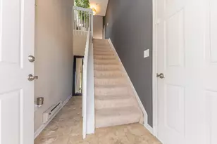 1643 Coburn Dr, Ann Arbor, MI 48108 - Photo 8