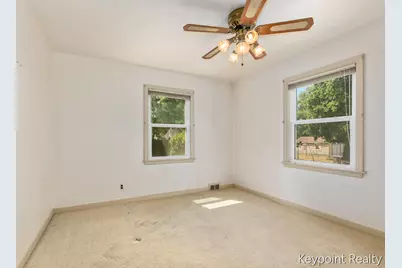 2027 Greenfield Avenue SW, Wyoming, MI 49519 - Photo 14