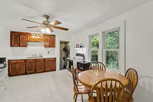 425 Garland St, Kalamazoo, MI 49001 - Photo 8