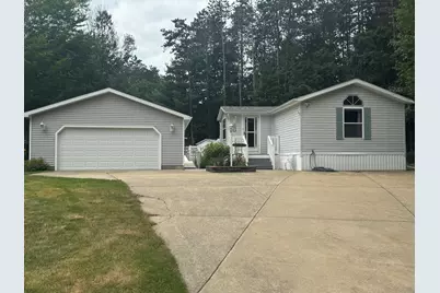 8166 Constitution Boulevard, Cadillac, MI 49601 - Photo 2