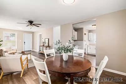 412 W Orange Street, Greenville, MI 48838 - Photo 6