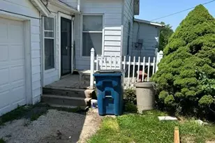 1984 Greenly Ave, Benton Harbor, MI 49022 - Photo 12