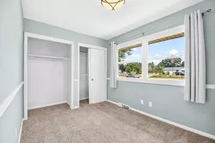 408 Upson Ln, Battle Creek, MI 49017 - Photo 16