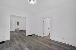 1208 Maple Ave, Jackson, MI 49203 - Photo 32