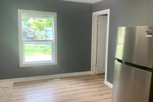 634 W Green St, Marshall, MI 49068 - Photo 8