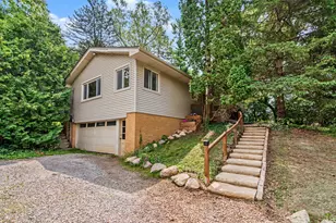 1455 Chalmers Dr, Ann Arbor, MI 48104 - Photo 2