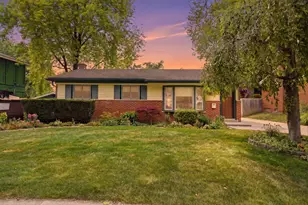 615 Elizabeth St, Rochester, MI 48307 - Photo 6