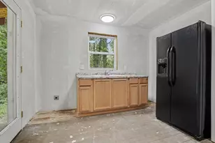 5372 W Guernsey Lake Rd, Delton, MI 49046 - Photo 6