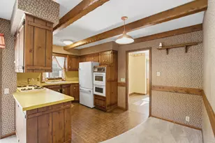 3656 MacArthur Rd, Muskegon, MI 49442 - Photo 6