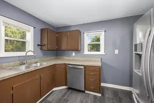 448 E Stockbridge Ave, Kalamazoo, MI 49001 - Photo 10