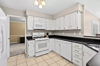 6118 Sablewood Circle, Portage, MI 49024 - Photo 8