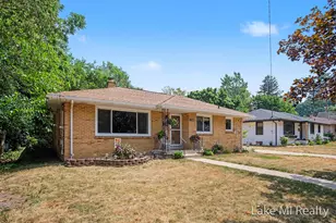 938 Calvary Ave NW, Grand Rapids, MI 49504 - Photo 20