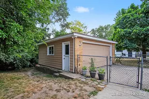 938 Calvary Ave NW, Grand Rapids, MI 49504 - Photo 28