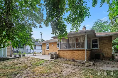 938 Calvary Avenue NW, Grand Rapids, MI 49504 - Photo 26