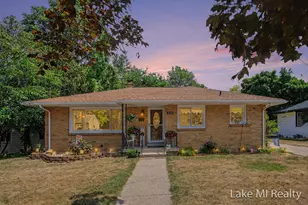 938 Calvary Ave NW, Grand Rapids, MI 49504 - Photo 20