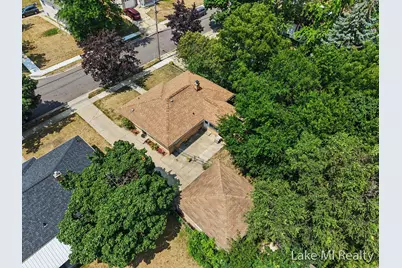 938 Calvary Avenue NW, Grand Rapids, MI 49504 - Photo 34