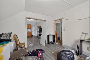 909 N Johnson St, Bay City, MI 48708 - Photo 6