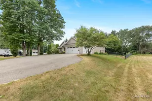 3529 Buttrick Ave SE, Ada, MI 49301 - Photo 4