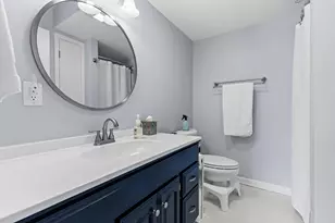 4554 Country Hill Dr SE, Kentwood, MI 49512 - Photo 38