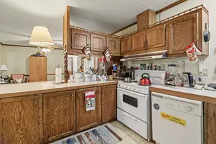 17039 3rd St, Arcadia, MI 49613 - Photo 10