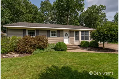 7060 Union Avenue SE, Grand Rapids, MI 49548 - Photo 4