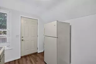 832 Thomas St SE, Grand Rapids, MI 49506 - Photo 28