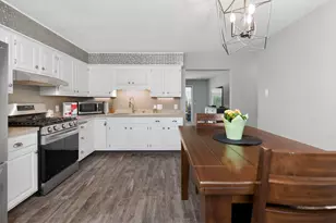 1310 N Boltwood St, Hastings, MI 49058 - Photo 4