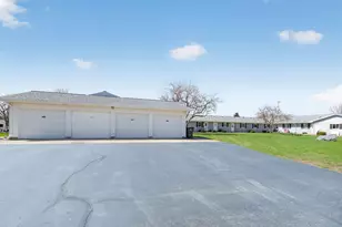 1310 N Boltwood St, Hastings, MI 49058 - Photo 18