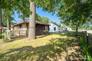 2190 W Sherman Blvd, Muskegon, MI 49441 - Photo 22