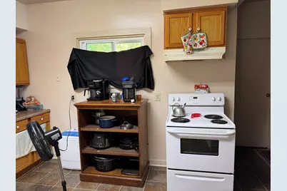 1004 S Jackson Street, Jackson, MI 49203 - Photo 4