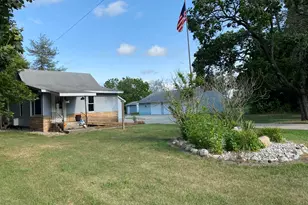 627 S Ensley St, Howard City, MI 49329 - Photo 1