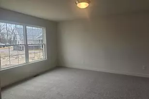 9602 Valley View Ct, Saline, MI 48176 - Photo 8