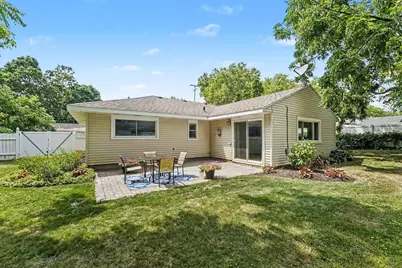 1696 Burke Avenue NE, Grand Rapids, MI 49505 - Photo 28