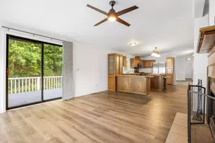 830 Pinewood Ave, Battle Creek, MI 49014 - Photo 4