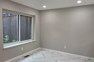 2145 Pauline Ct, Ann Arbor, MI 48103 - Photo 8
