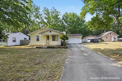 102 Sluyter Street SE, Grand Rapids, MI 49548 - Photo 2
