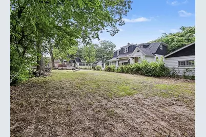 450 W Southern Avenue, Muskegon, MI 49441 - Photo 2