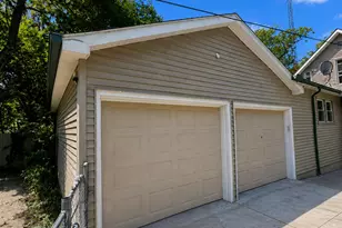 931 Jennings Ave, Benton Harbor, MI 49022 - Photo 8