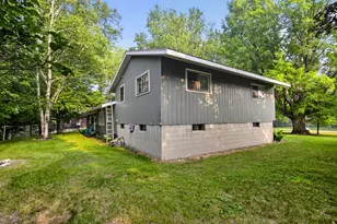 20210 Maple Dr, Reed City, MI 49677 - Photo 14