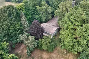20210 Maple Dr, Reed City, MI 49677 - Photo 12