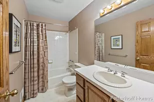 1900 Cherry Run Dr NW, Grand Rapids, MI 49504 - Photo 22