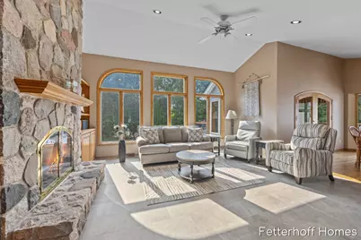 1900 Cherry Run Drive NW, Grand Rapids, MI 49504 - Photo 8