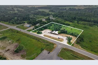 20221 Us-10, Reed City, MI 49677 - Photo 1