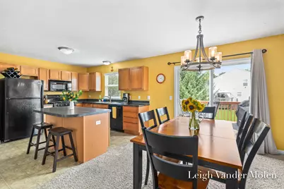1811 Creed Court SW, Wyoming, MI 49519 - Photo 10