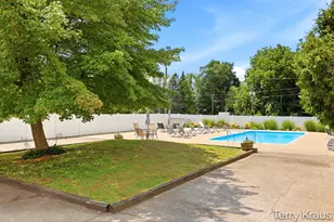 7374 N Shore Dr, South Haven, MI 49090 - Photo 16