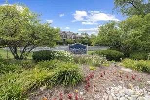 228 W Oakbrook Dr, Ann Arbor, MI 48103 - Photo 2