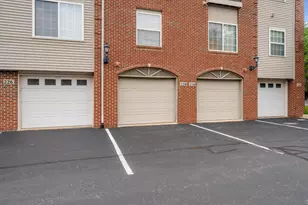 228 W Oakbrook Dr, Ann Arbor, MI 48103 - Photo 40